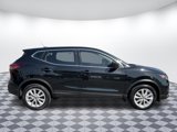 Used 2021 Nissan Rogue Sport S image 2