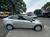 Used 2017 Ford Fiesta S image 2