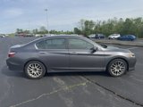 Used 2017 Honda Accord EX-L image 2