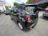 Used 2018 Jeep Renegade Latitude image 3