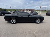 Used 2022 Dodge Challenger SXT image 4
