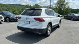 Used 2018 Volkswagen Tiguan SE image 3