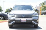 Used 2022 Volkswagen Tiguan S image 2