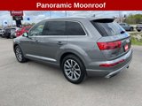 Used 2017 Audi Q7 3.0T Prestige w/ Prestige Package image 3