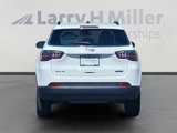 New 2025 Jeep Compass Latitude image 4