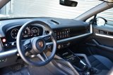 Used 2024 Porsche Cayenne image 4