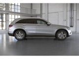 Used 2021 Mercedes-Benz GLC 300 4MATIC image 2