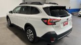 Used 2020 Subaru Outback Premium image 5