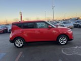 Used 2022 Kia Soul LX w/ Technology Package image 4