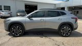 New 2025 Chevrolet Trax RS w/ Driver Confidence Package image 5