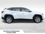 Used 2022 Hyundai Tucson SE image 2