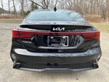 Used 2023 Kia Forte LXS image 4