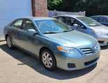 Used 2010 Toyota Camry LE image 2