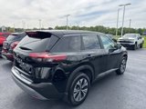 Used 2023 Nissan Rogue SV image 5