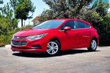 Used 2018 Chevrolet Cruze LT image 2