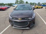 Used 2021 Chevrolet Trax LT w/ Premium Seat Package image 2
