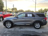 Used 2022 Ford Explorer XLT image 3