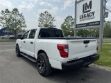 Used 2017 Nissan Titan S image 6