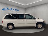 Used 1998 Chrysler Town & Country LXi image 2