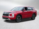 Used 2023 Mitsubishi Outlander SE image 3