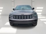 Used 2020 Jeep Grand Cherokee Altitude image 2