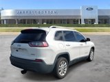 Used 2019 Jeep Cherokee Latitude w/ Popular Appearance Group image 4
