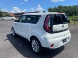 Used 2017 Kia Soul + image 3