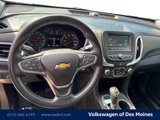 Used 2018 Chevrolet Equinox LT image 2