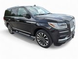 Used 2019 Lincoln Navigator Select image 2