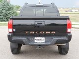 Used 2016 Toyota Tacoma TRD Off-Road image 4