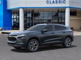 New 2025 Chevrolet Trax LT image 2