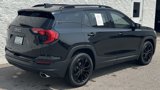 Used 2020 GMC Terrain SLT w/ Preferred Package image 3
