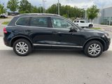 Used 2014 Volkswagen Touareg Sport image 3