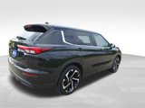 Used 2022 Mitsubishi Outlander ES image 5