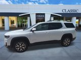 Used 2023 GMC Acadia SLT image 4