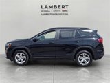 Used 2022 GMC Terrain SLE w/ Driver Convenience Package image 2