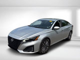 Used 2023 Nissan Altima 2.5 SV image 2