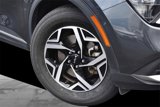 Used 2023 Kia Sportage LX image 3
