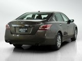 Used 2015 Nissan Altima 2.5 S w/ Display Audio Package image 5