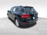 Used 2014 Volkswagen Touareg VR6 image 5