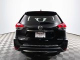 Used 2019 Nissan Rogue SV image 5