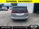 Used 2021 Chrysler Pacifica Touring-L image 4