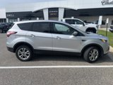Used 2017 Ford Escape SE image 4