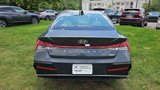 New 2025 Hyundai Elantra Limited image 4