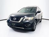 Used 2017 Nissan Pathfinder SL image 3