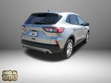 Used 2022 Ford Escape SE w/ Convenience Package image 3