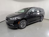 New 2025 Chrysler Pacifica Select image 3