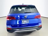 Used 2022 Volkswagen Taos SE w/ Panoramic Sunroof Package image 5