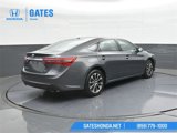 Used 2017 Toyota Avalon XLE image 2