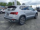 Used 2022 Volkswagen Taos SE image 6